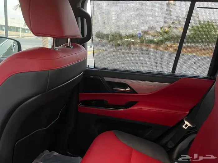 لكزس LX600 اف سبورت بريمي الموديل  2025 7