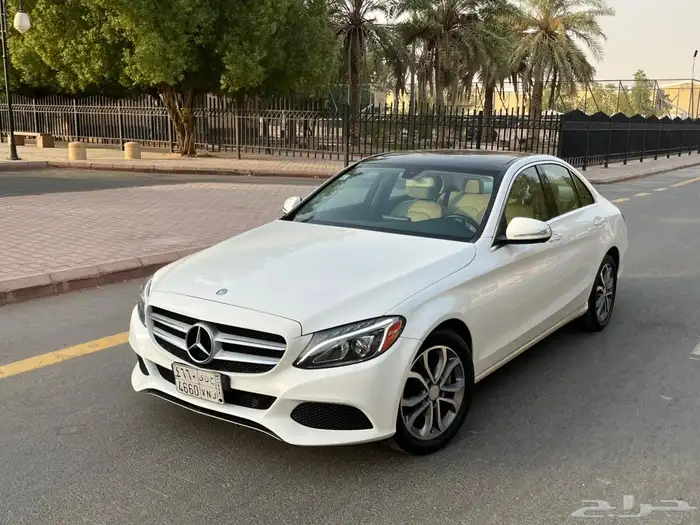 مرسيدس C300 2015 ( بحالة الوكالة ) 7