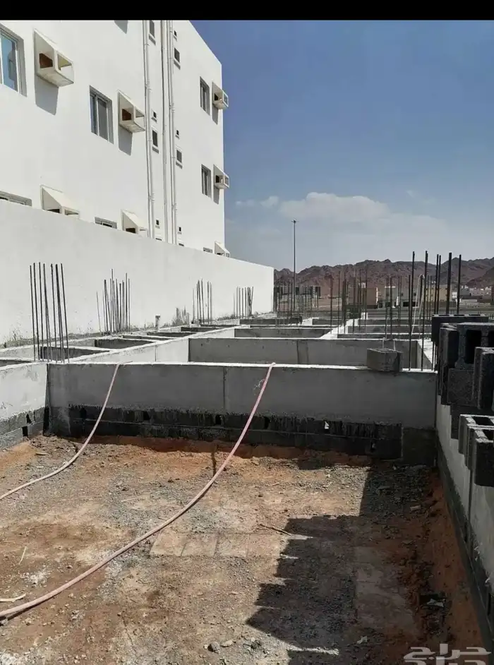 مقاول مصنف على الشرط 2