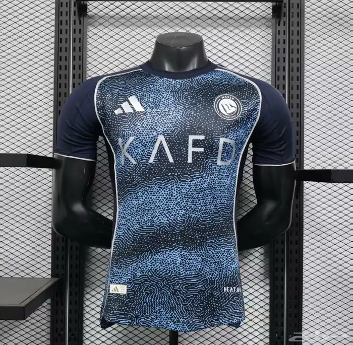 متجر تيشرتات كرة قدم 19