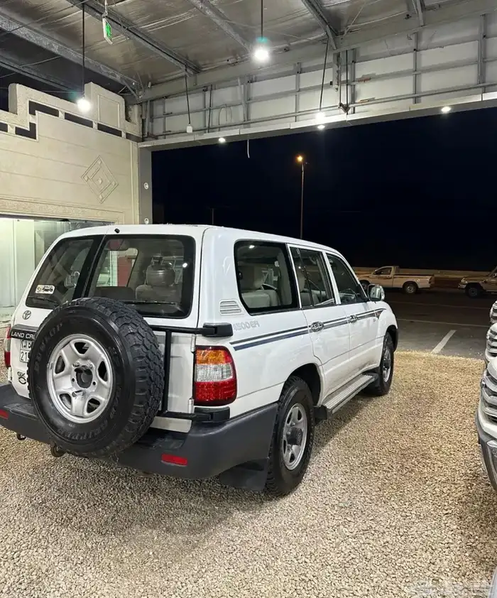 صالون هدد 2006 مخزن ماشي104000 قابل للزياده البسيطه 5