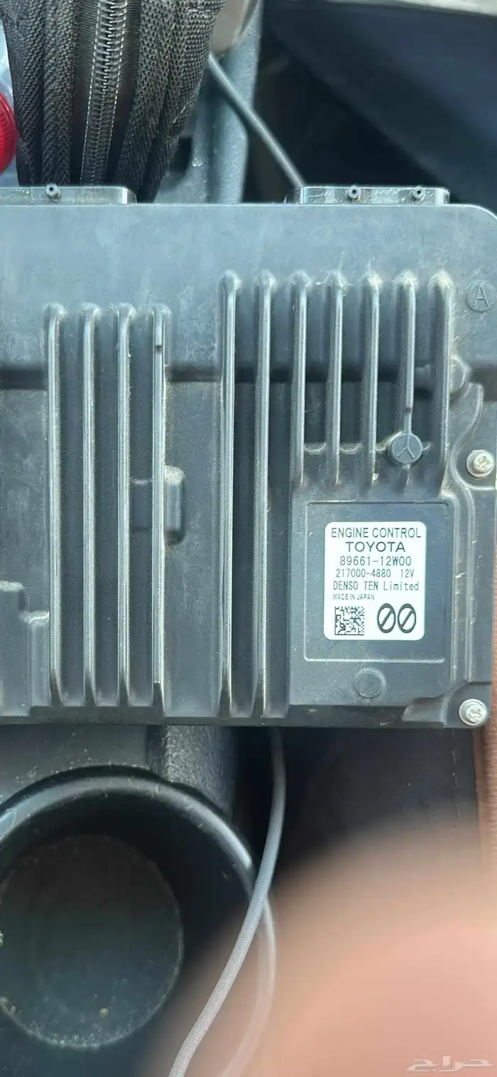 يوجد لدينا جميع انواع قطع غيار السيارات المستخدمه تشليح 8