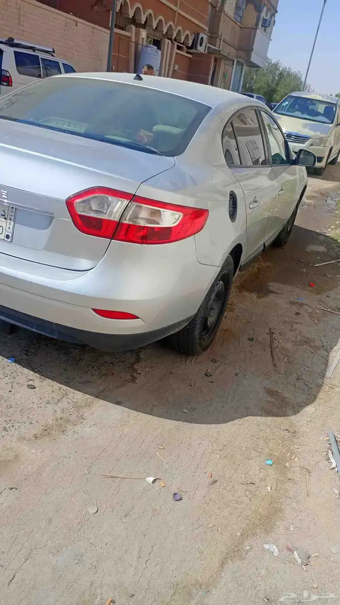 رينو فلونس 2016 8
