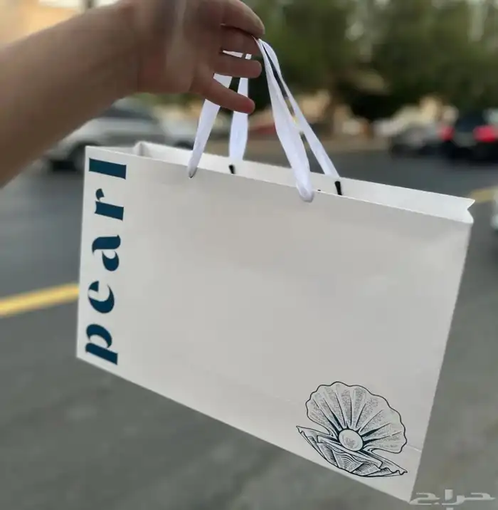 بوكسات عبايات بوكسات حلويات بوكسات ورود بوكسات 9