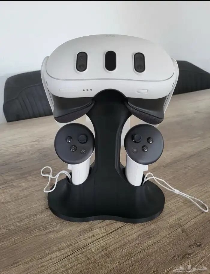 ستاند VR أنيق لحمل نظارة كوستا Meta Quest 1
