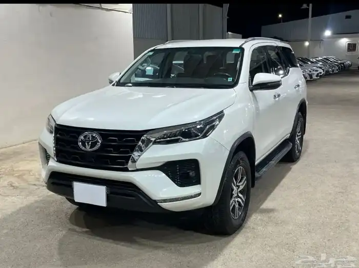 فورشينر 2021 بنزين 6 سرندل 13