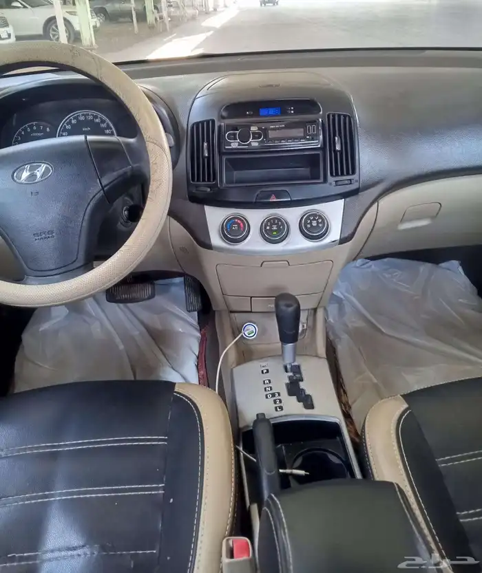 الينترا 2010 3