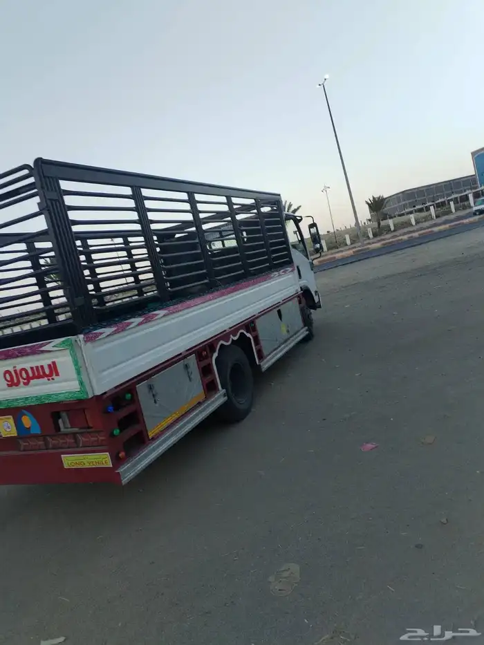 دينا نقل عفش وحلال وبضيع من خميس مشيط إلى جميع 7