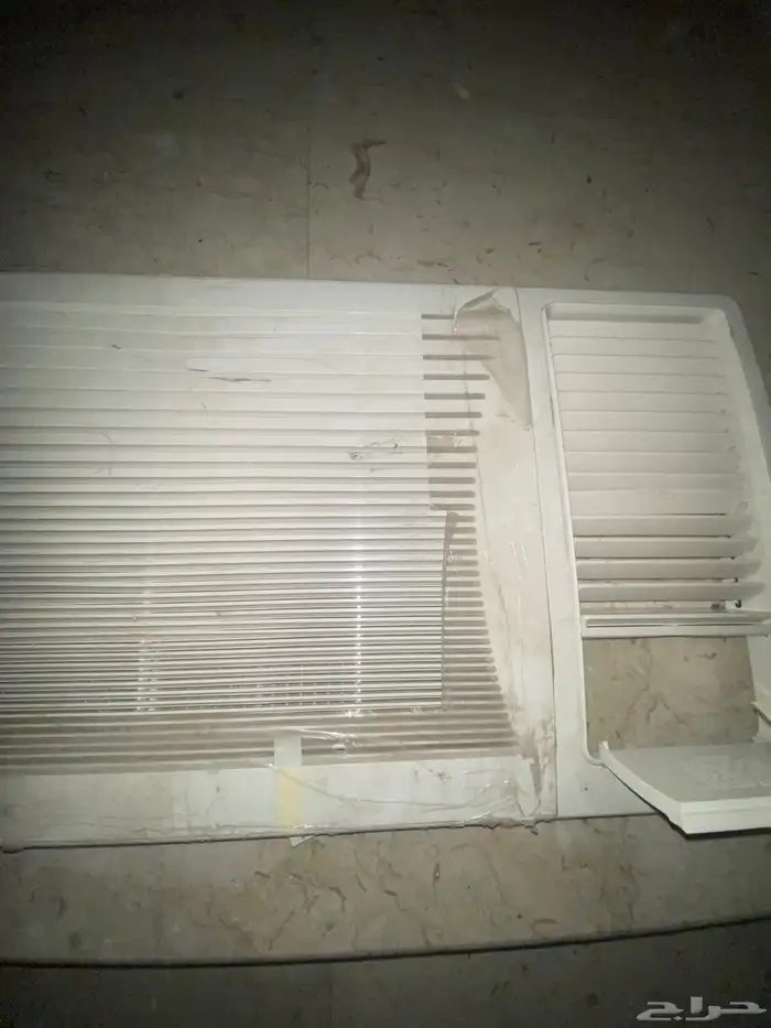 وجه كامل مع فلتر مكيف قري شباك 2