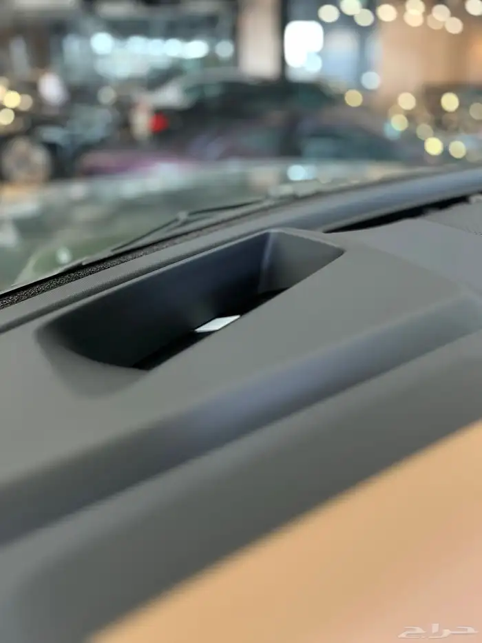 ديفندر اتش اس اي داينمك- DEFENDER HSE X-DYNAMIC P400 9