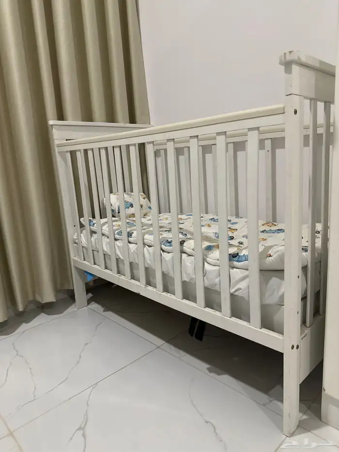 سرير أطفال مع مرتبه نوعيه ممتازه 2