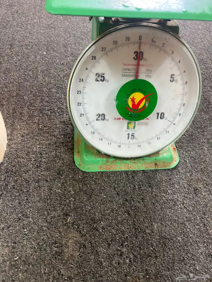 يوجد زبدة بقر بلدي طازجة يومي 9