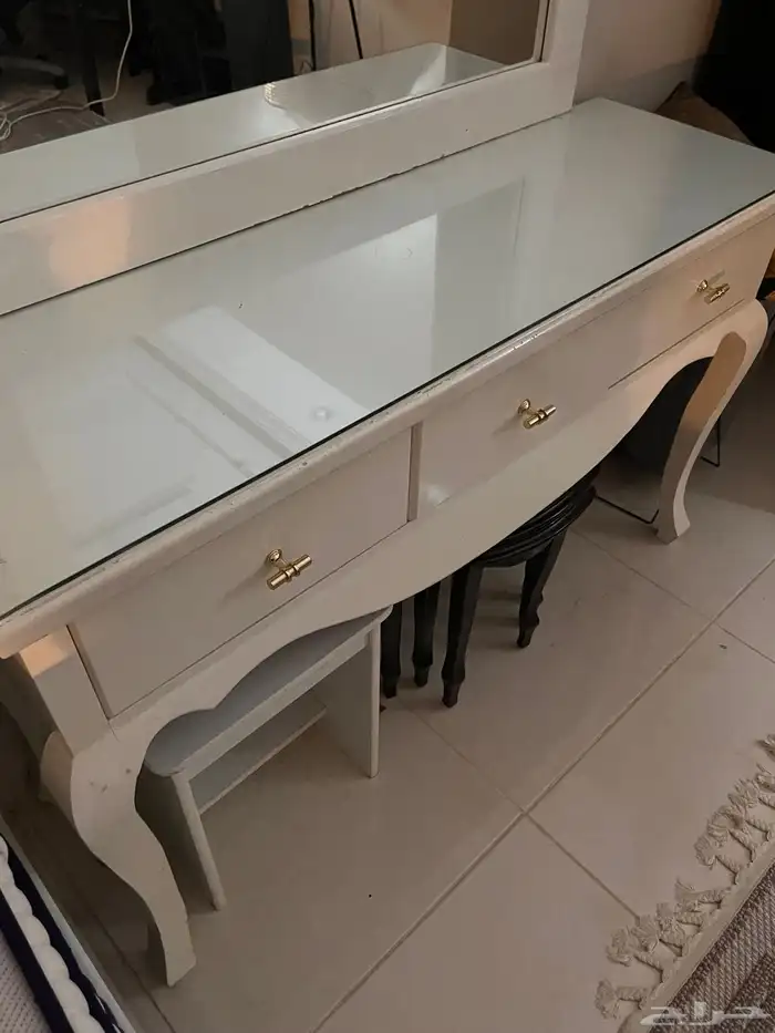 تسريحه غرفة نوم 1