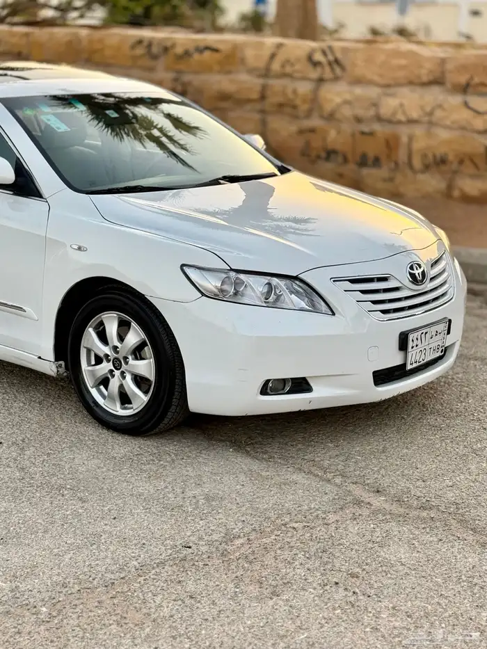 للبيع تويوتا كامري 2007 ((فل كامل))((نظيفة)) 15