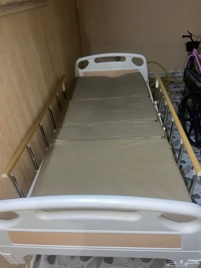 سرير طبي 1