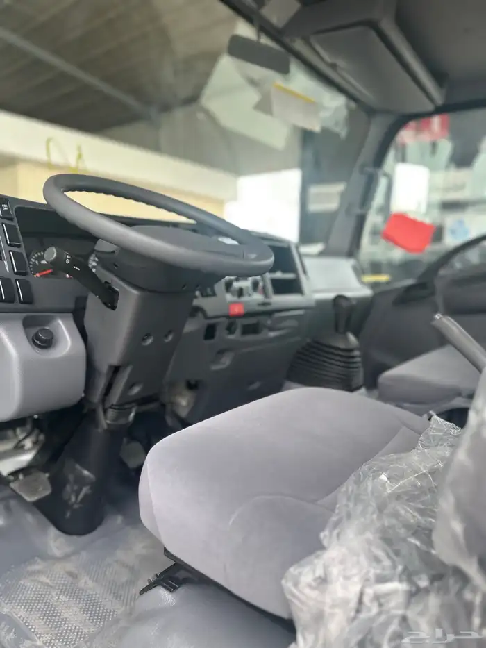 ايسوزو NQR اسندر 6 طن 2025 6