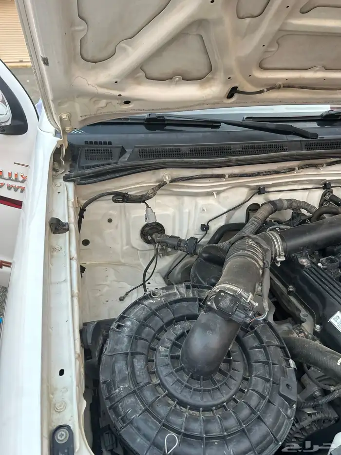 هايلوكس 2015مخزن 14