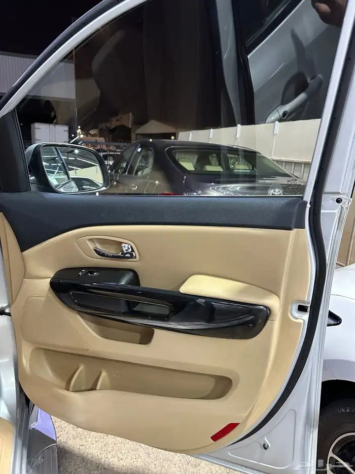 كيا كارنيفال فل 2020 تم البيع 36