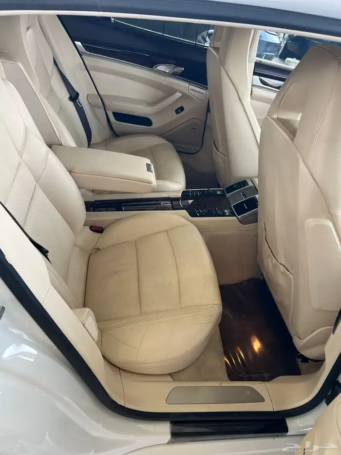 بورش باناميرا 2012 فل كامل 6 سلندر ماشي 257 الف 8