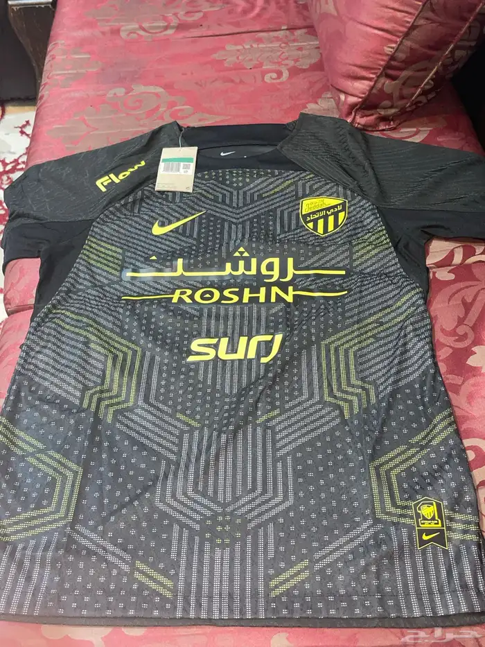 تيشرت الاتحاد جديد مقاس XL. السعر50 0