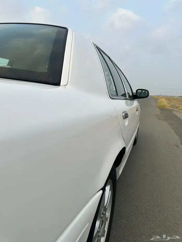 فورد كراون فاكتوريا 2011 7