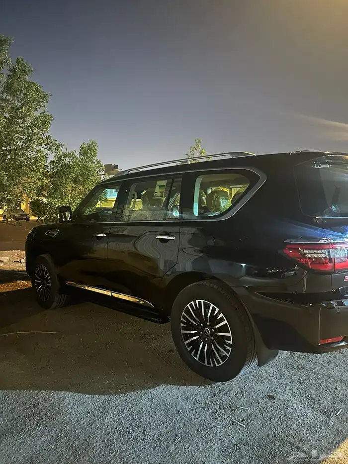 للبيع بلاتينيوم 2023 فل كامل 11