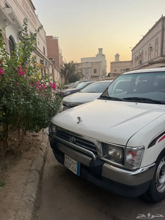 هايلوكس 2001 قمه النظافه GLX 1