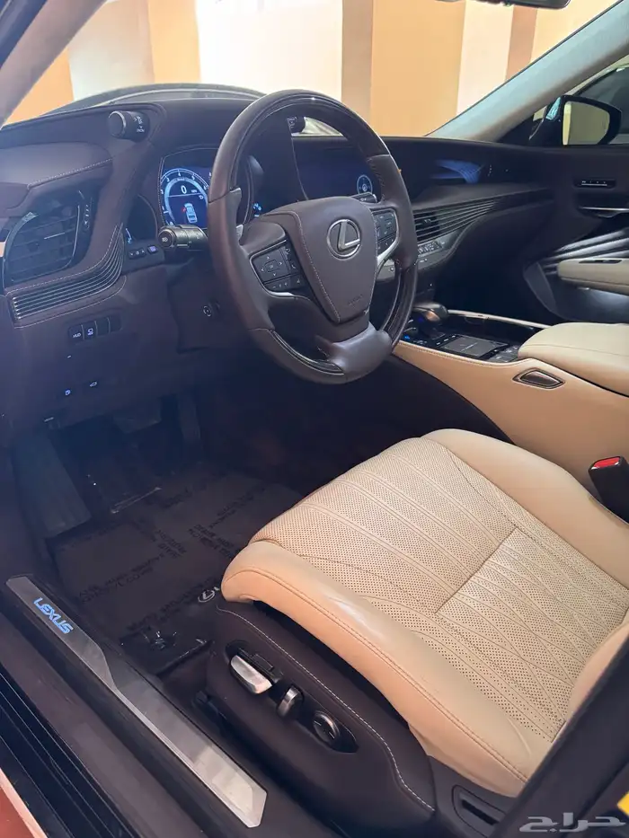 لكزس LS 500 2018 فل 22