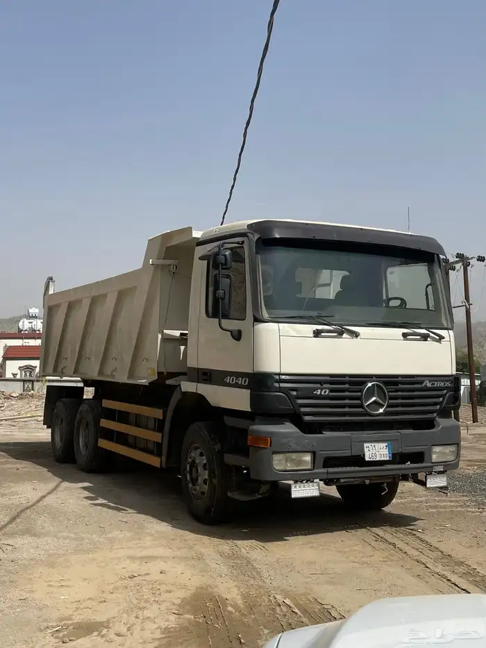 قلاب اكتروس 4040 صندوق 16 متر للايجار 0