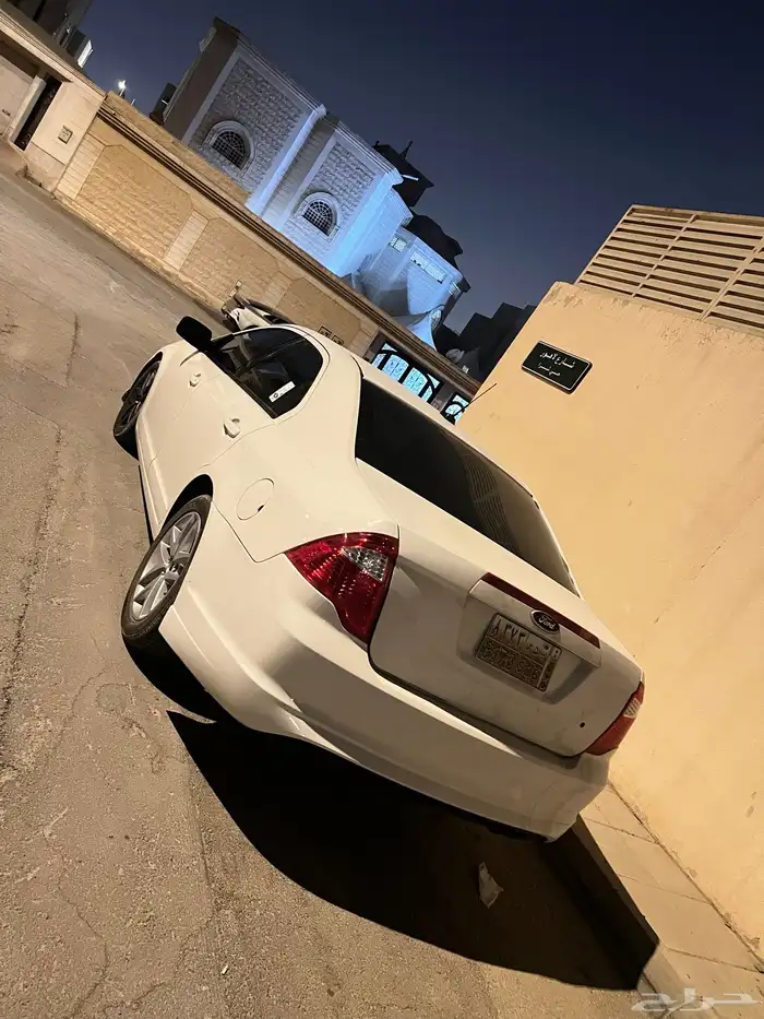 فورد فيوجن مديل 2010 4