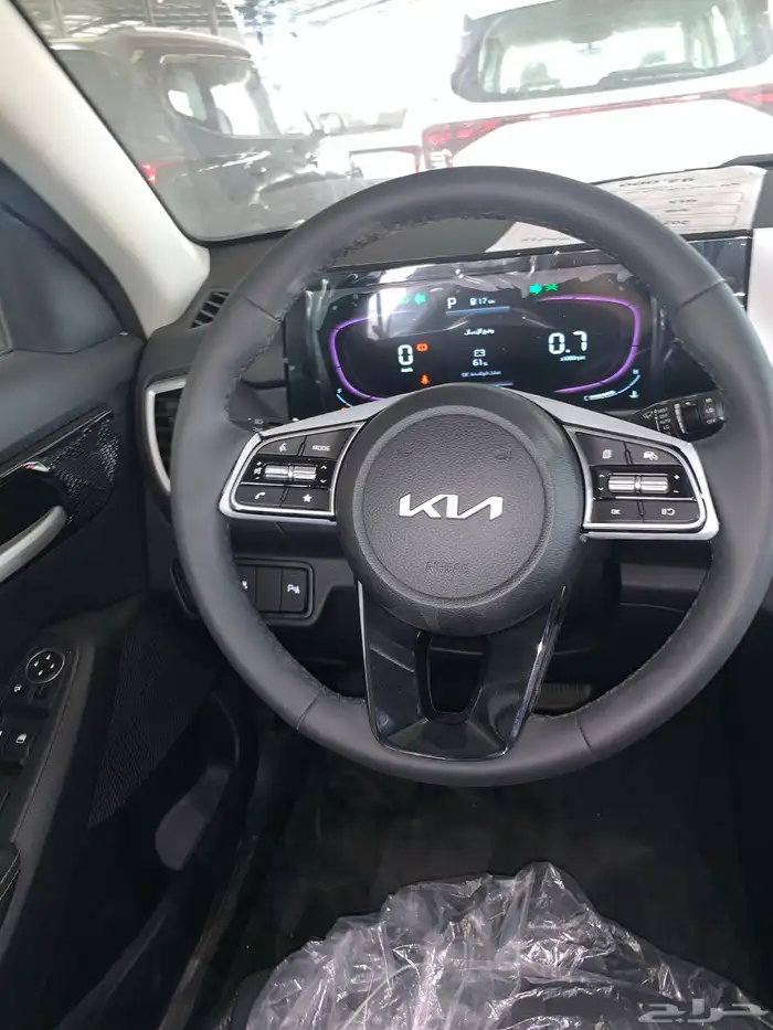 كيا سيلتوس نص فل 2025 GLS MID ابيض 12
