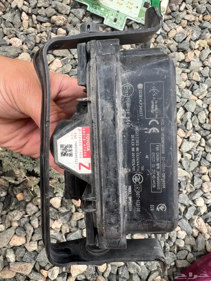 قطع للاندكروزر من موديل 2016 4