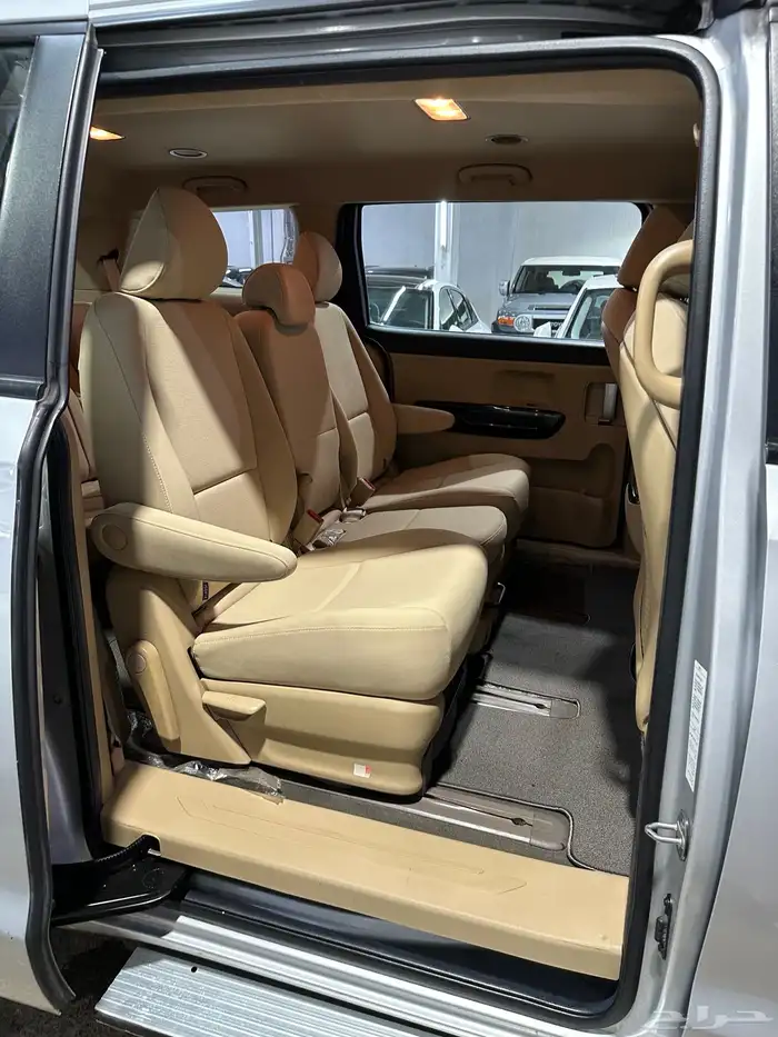 كيا كارنيفال فل 2020 تم البيع 30