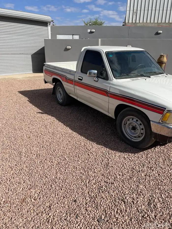 هايلكس مديل 90مشنبرر 1