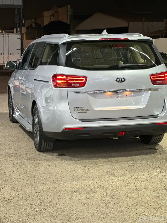 كيا كارنيفال فل 2020 تم البيع 3