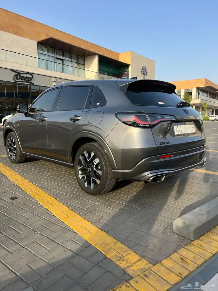 هوندا ZRVمديل 2024 فل كامل ( مالك واحد ) 5