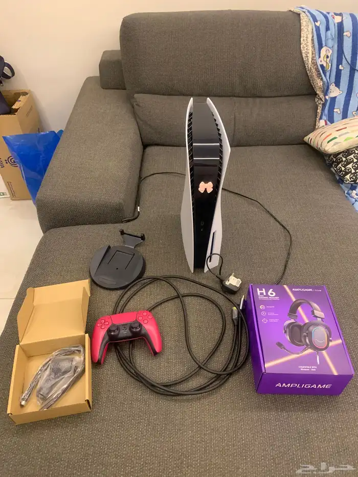 بلايستيشن 5 سوني 5 نضيف مع كامل اغراضه 0