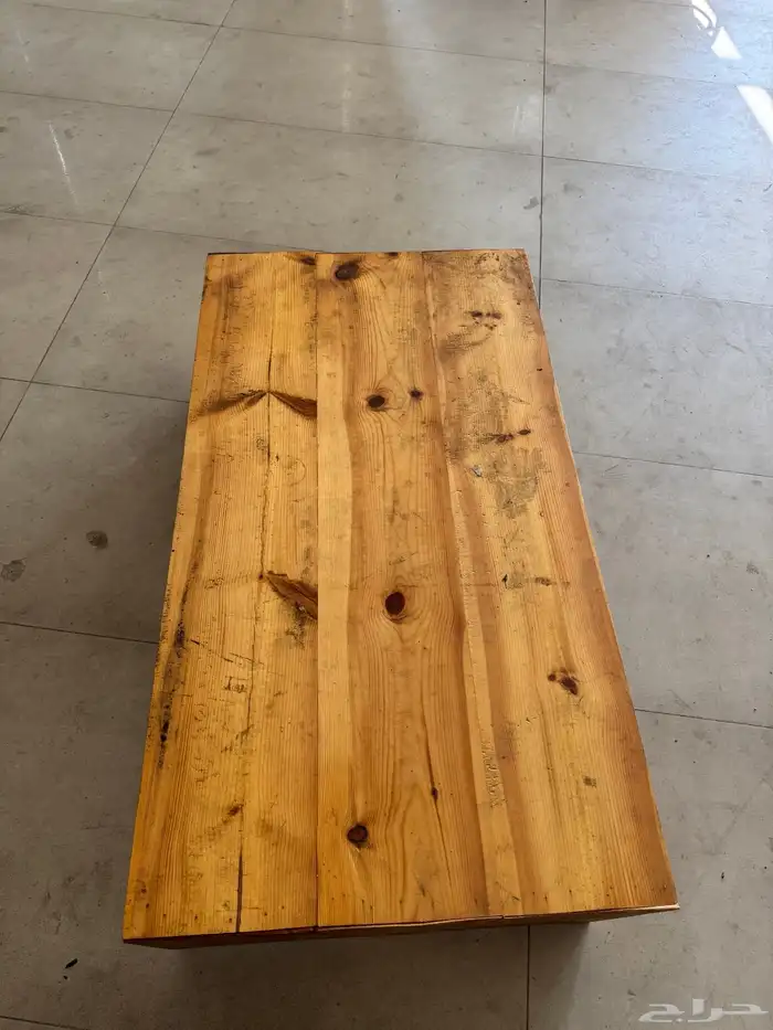 كنب وابواب خشب وكرسي وجاهز كاشير وثريا جداريه 6