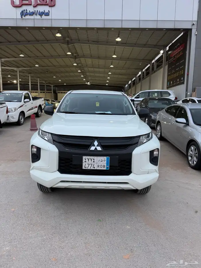 متسوبيشي 2022 0