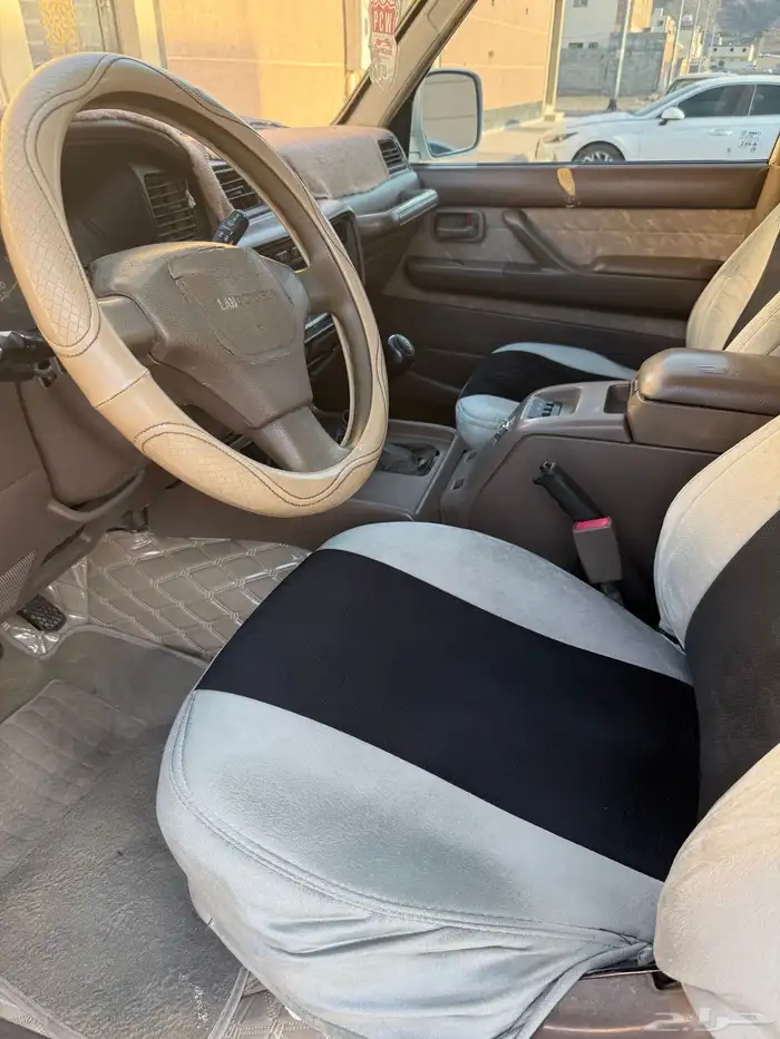 جيب GX96 على الشرط 10