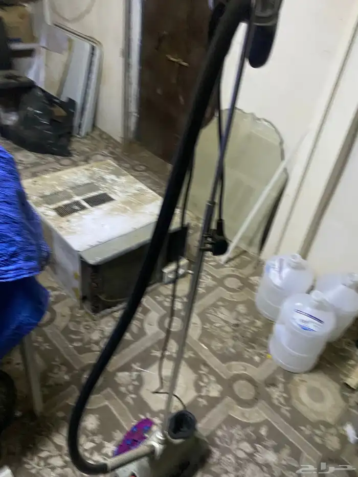 أدوات بوفيه ورفوف محل 4