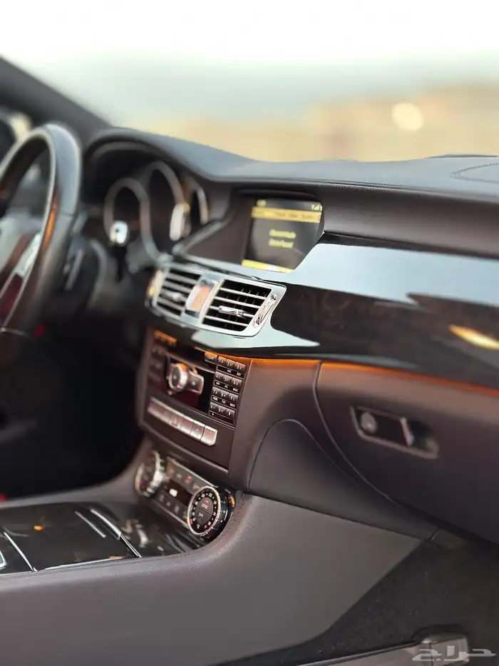 مرسيدس CLS350 بطاقة جمركية 3