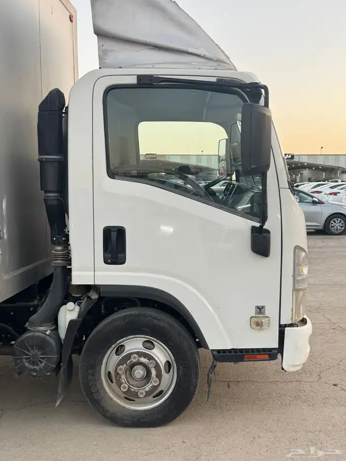 للبيع دينه صندوق 2018 وكاله 4