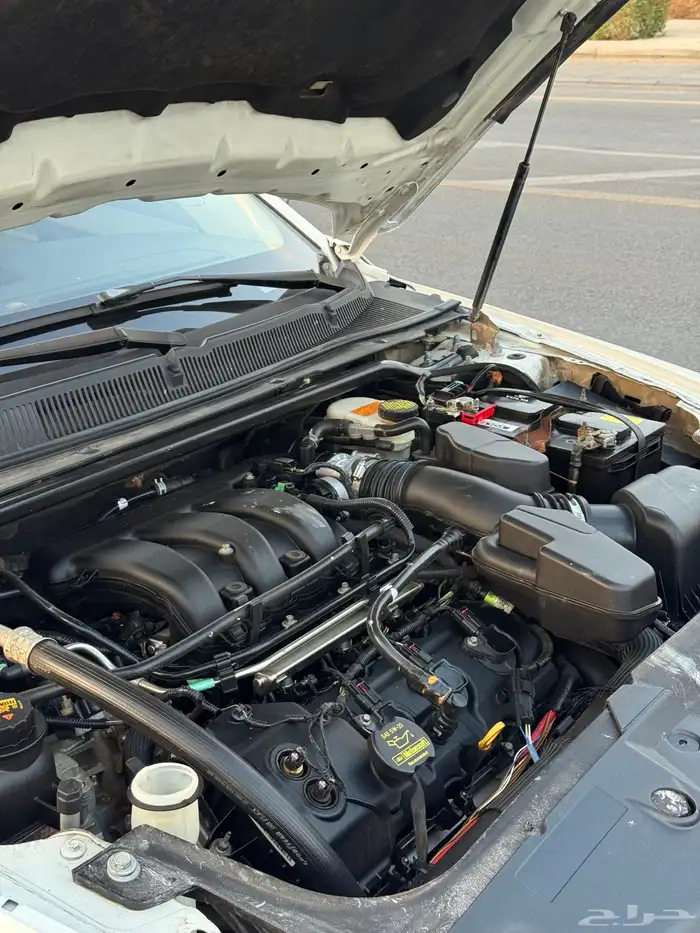 للبيع فورد تورس 2013 نص فل 20