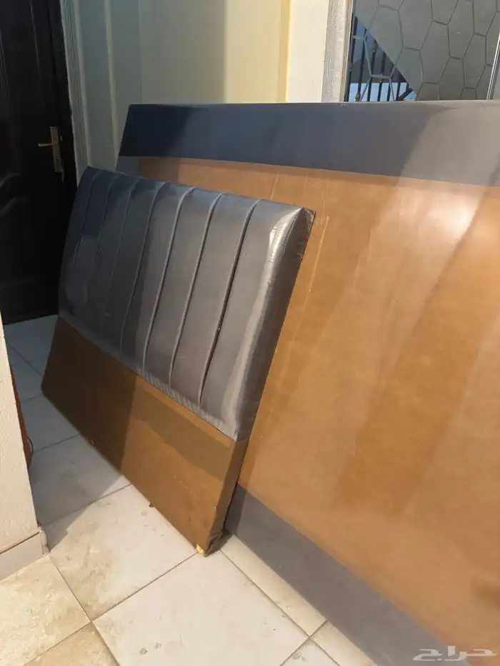 سرير أبو نفر ونص 0