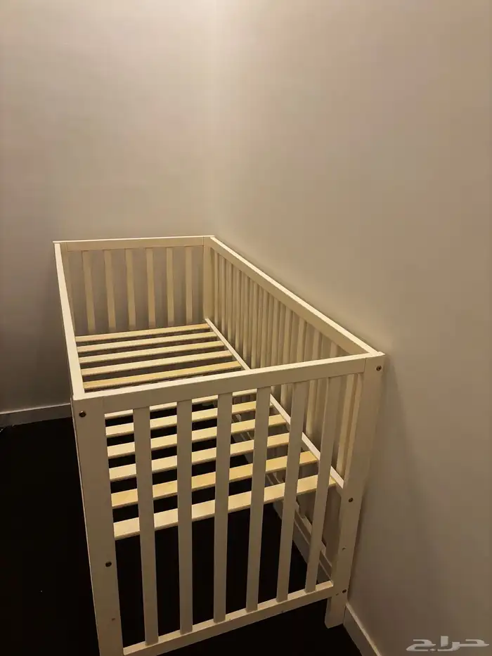 سرير اطفال من سنتربوينت (( جونيور )) 1