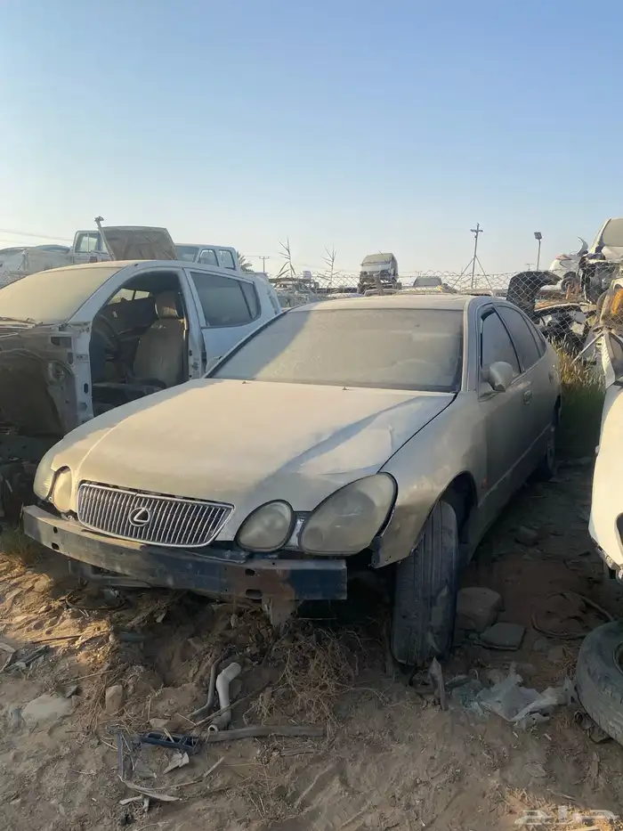 قطع غيار لكزس 300GS 6