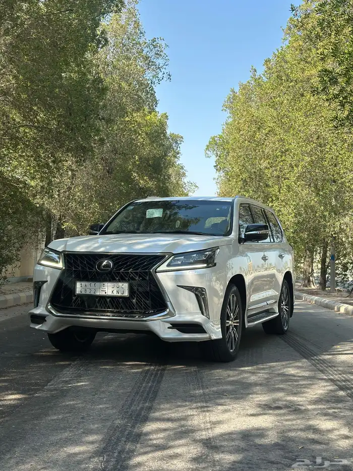 جيب لكزس LX 570 13
