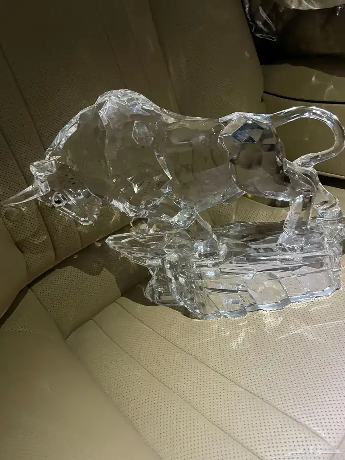 4 تحف ديكور للبيع بالريآض تنفع للمكتب 2