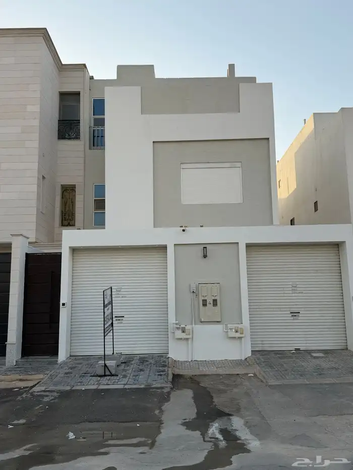 للبيع فيلا فاخرة مؤثثة بحي القدس بناء شخصي Furnished villa 0